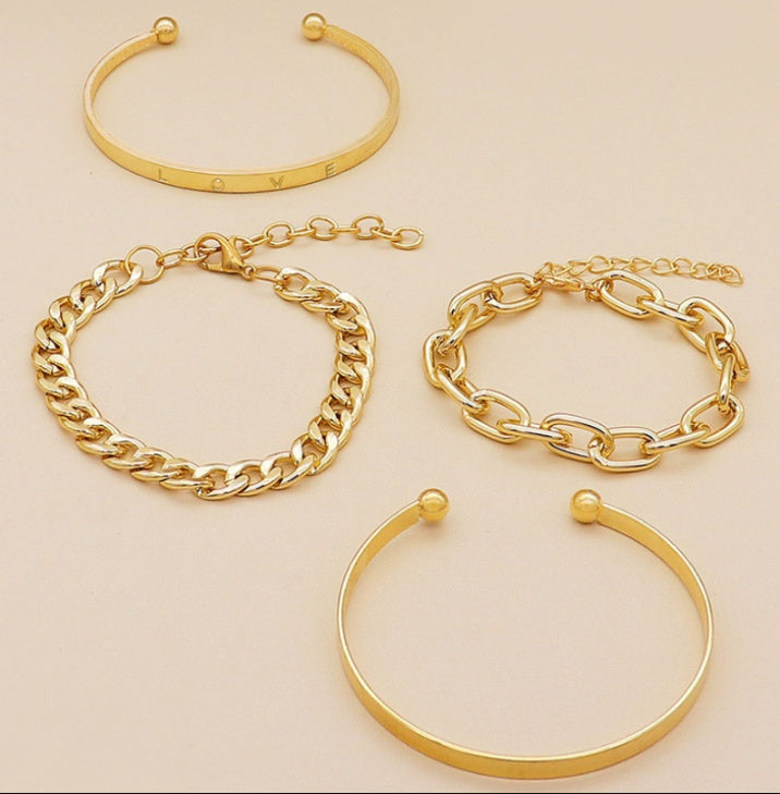 Simple And Smooth Chain Bracelet Set