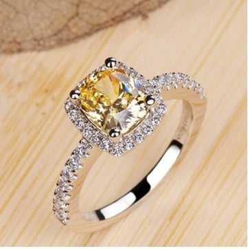 Anelli Trendy Engagement Ring