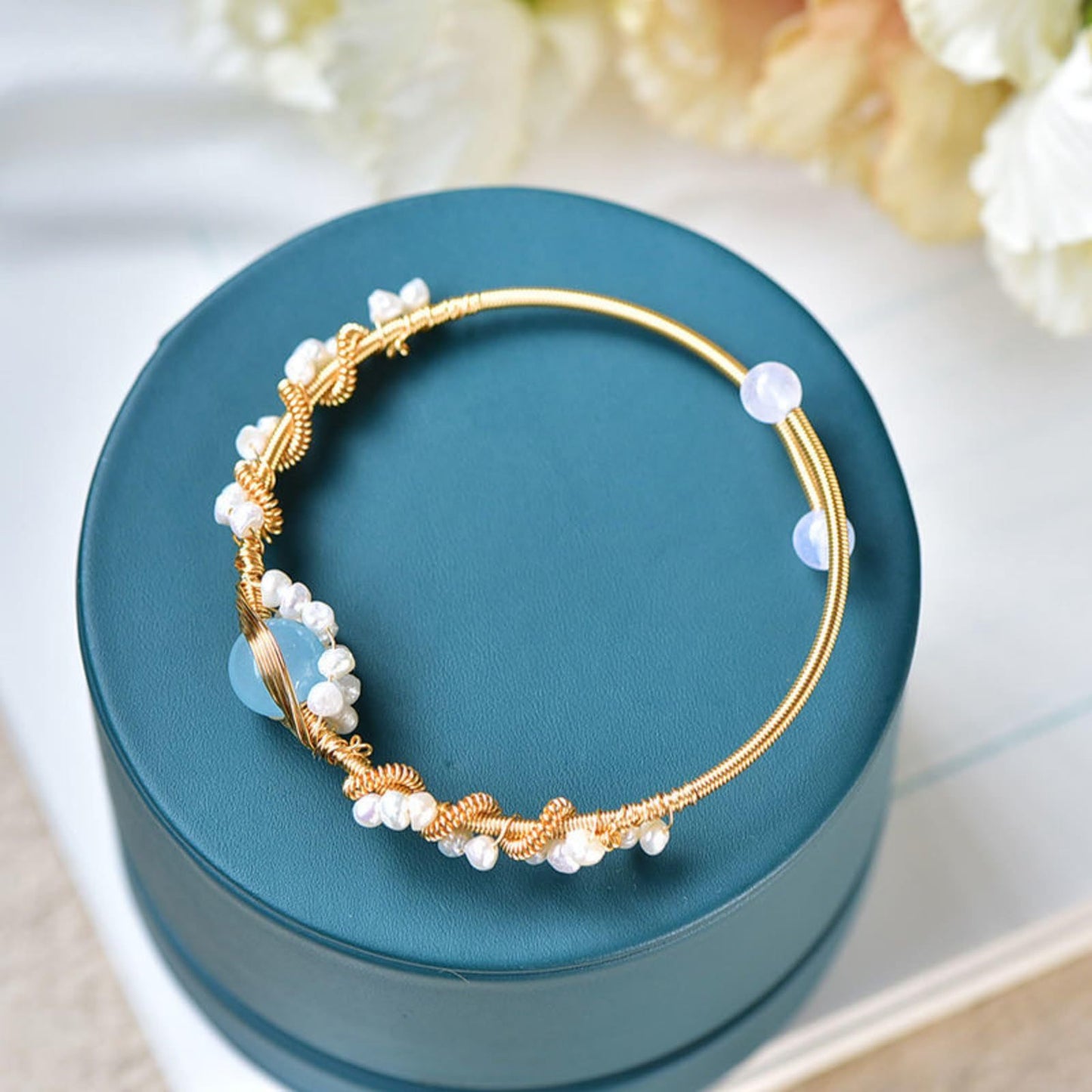 Vintage Style Pearl Bracelet